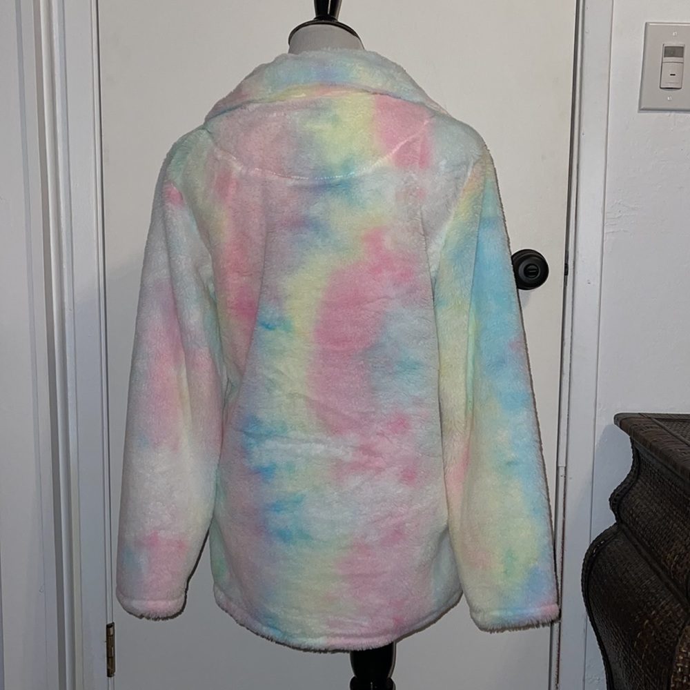Southern Fried Chicks Fuzzy Long Tye Dye Pull Over W/Pockets - Picture 5 of 10